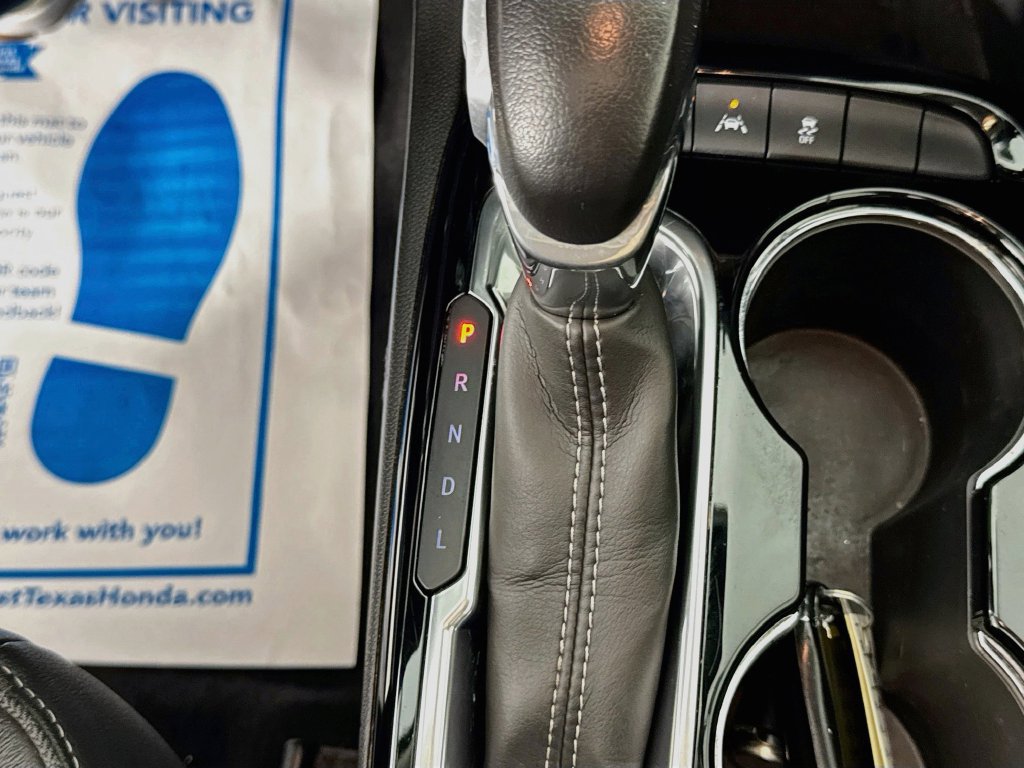 Used 2021 Buick Encore GX Essence w/ Experience Buick Package FWD image 20