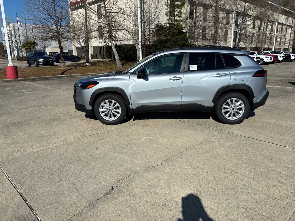 New 2026 Toyota Corolla Cross LE image 2