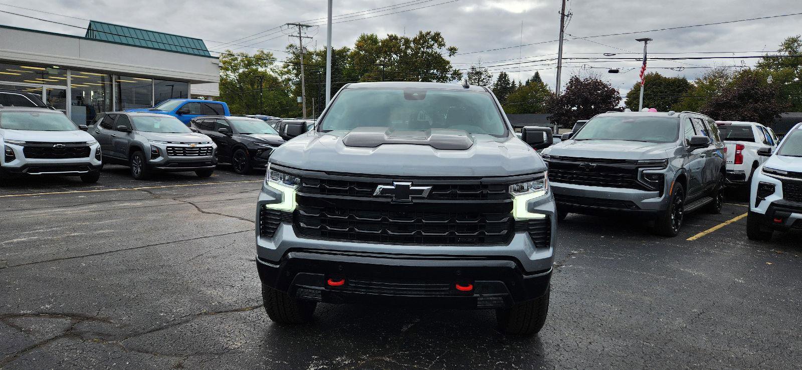 New 2026 Chevrolet Silverado 1500 LT Trail Boss w/ Safety Package image 2