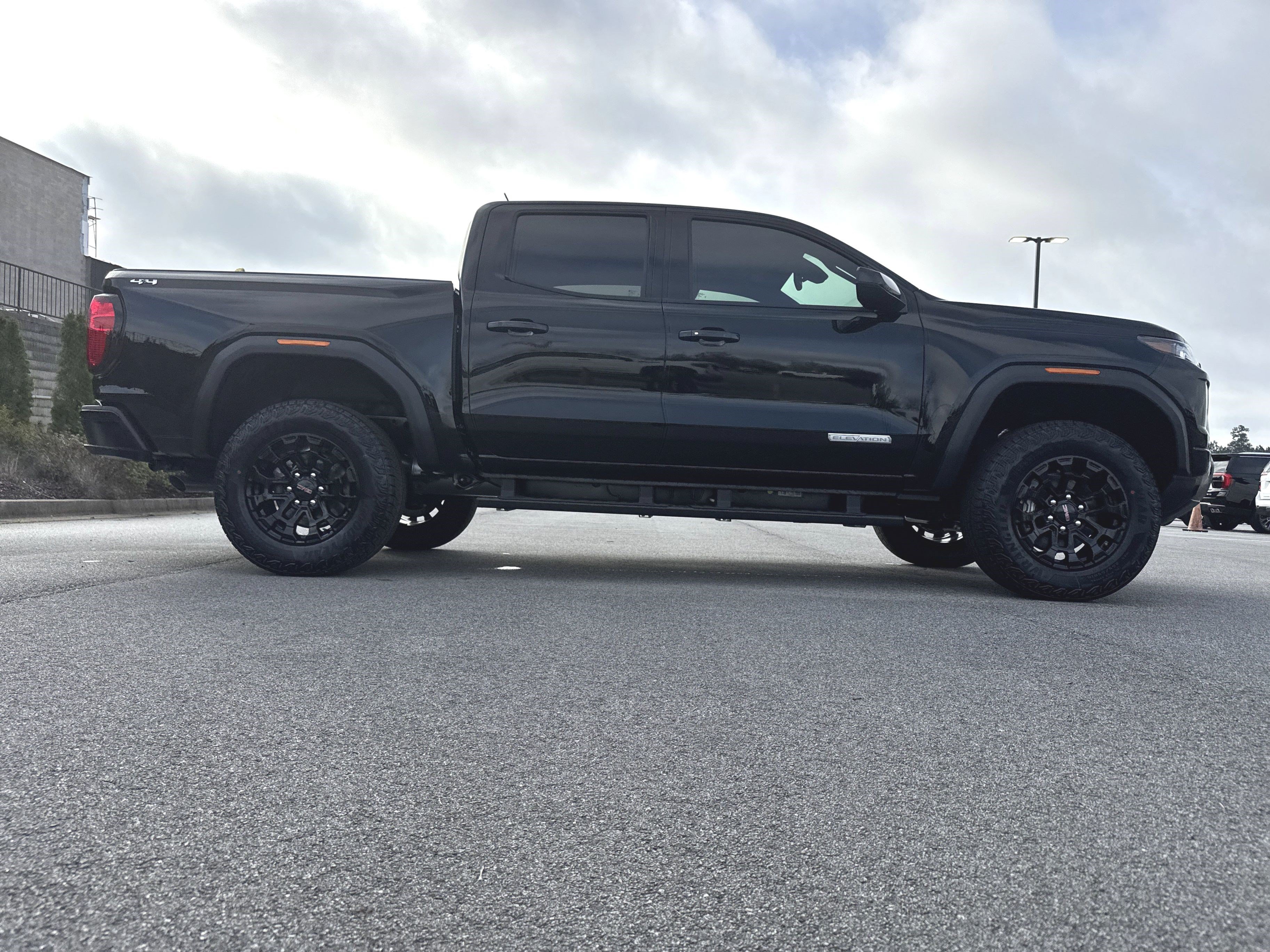 New 2026 GMC Canyon Elevation w/ Convenience Package AWD/4WD image 11