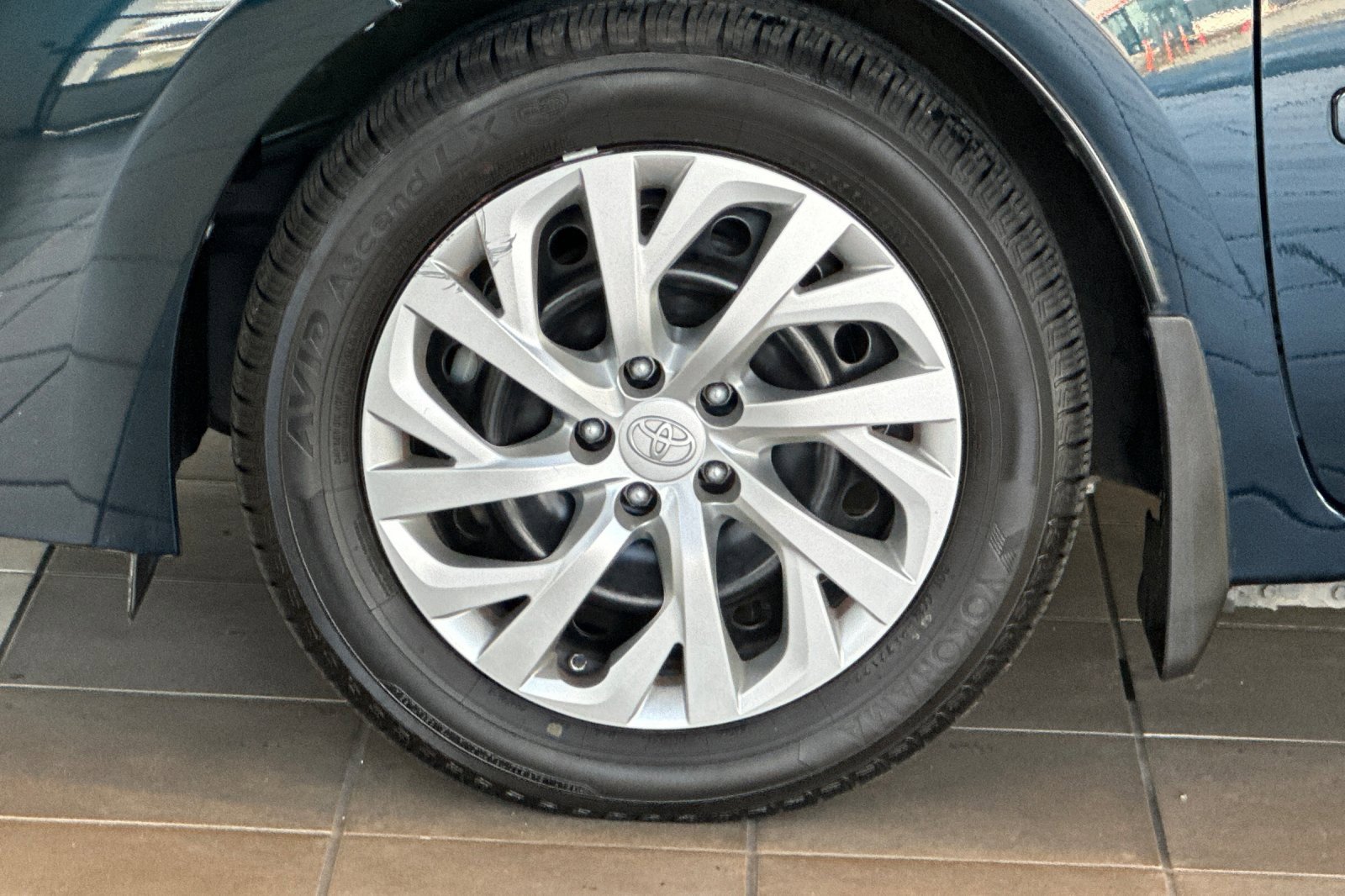 Certified 2017 Toyota Corolla LE image 23