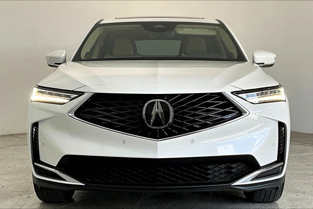 Certified 2026 Acura MDX w/ Technology Package FWD image 5