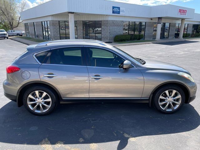 Used 2011 INFINITI EX35 Journey w/ Premium Pkg AWD/4WD image 4