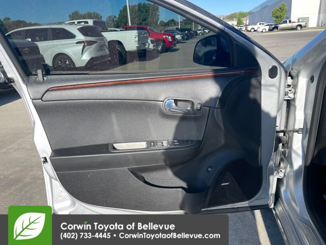 Used 2012 Chevrolet Malibu LTZ FWD image 18