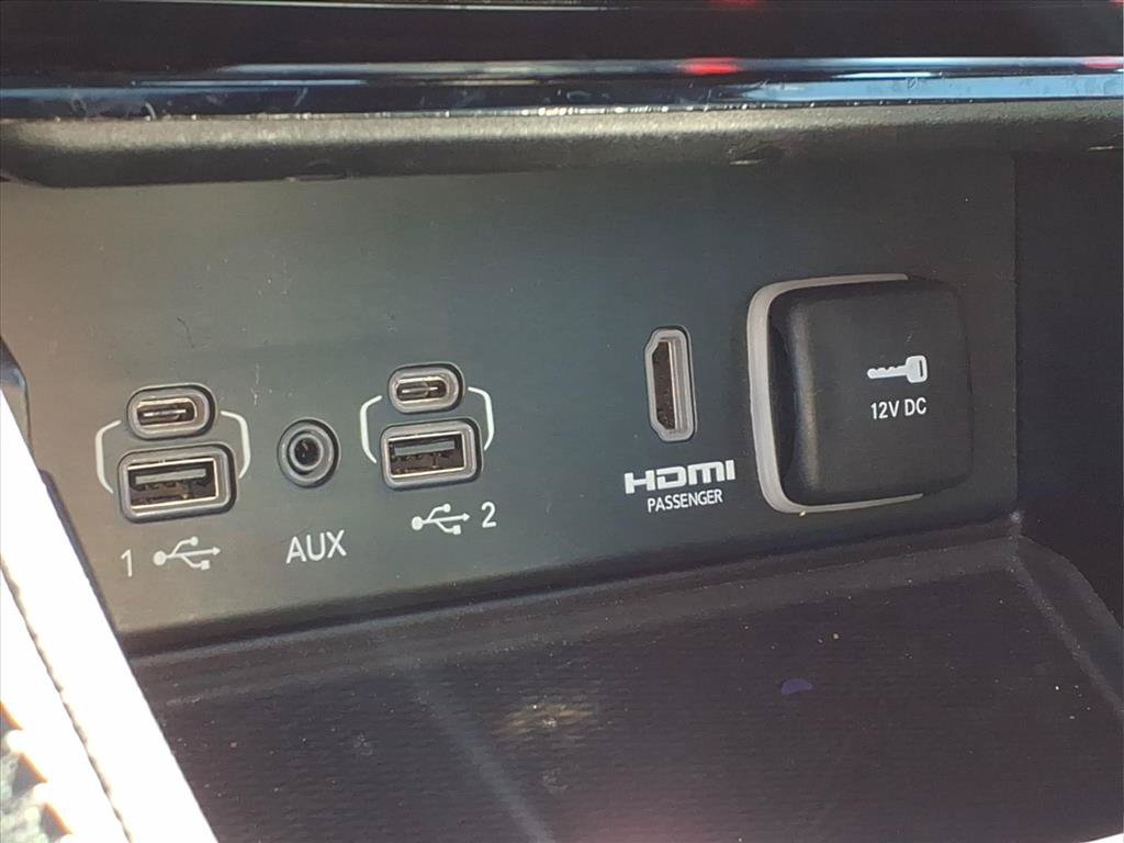 Certified 2023 Jeep Grand Cherokee Summit AWD/4WD image 8