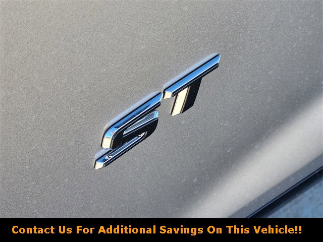 New 2026 Buick Enclave Sport Touring w/ LPO, Floor Liner Package image 8