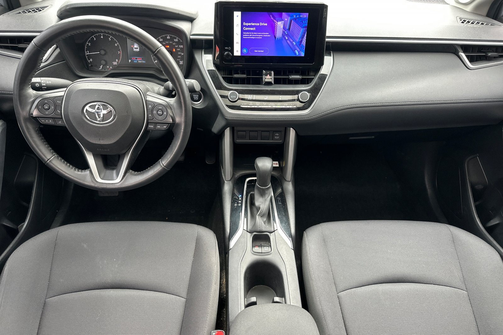 Used 2023 Toyota Corolla Cross LE w/ Moonroof Package FWD image 15