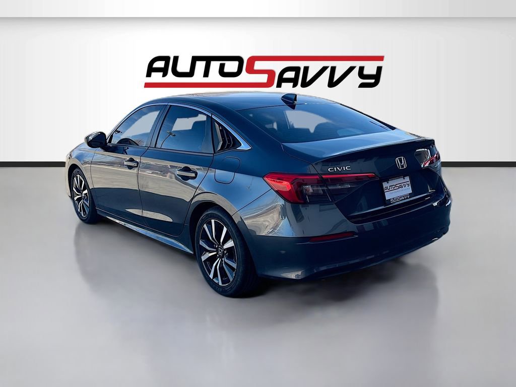 Used 2024 Honda Civic EX image 5
