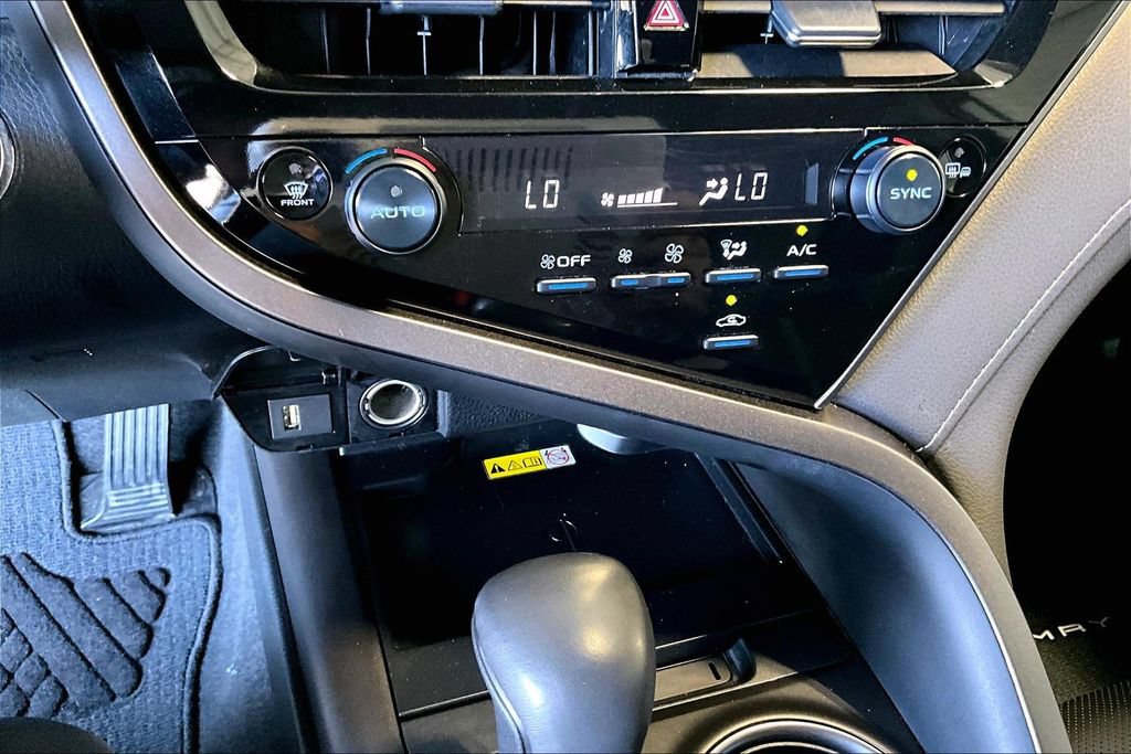 Used 2024 Toyota Camry XSE w/ Navigation Package FWD image 11