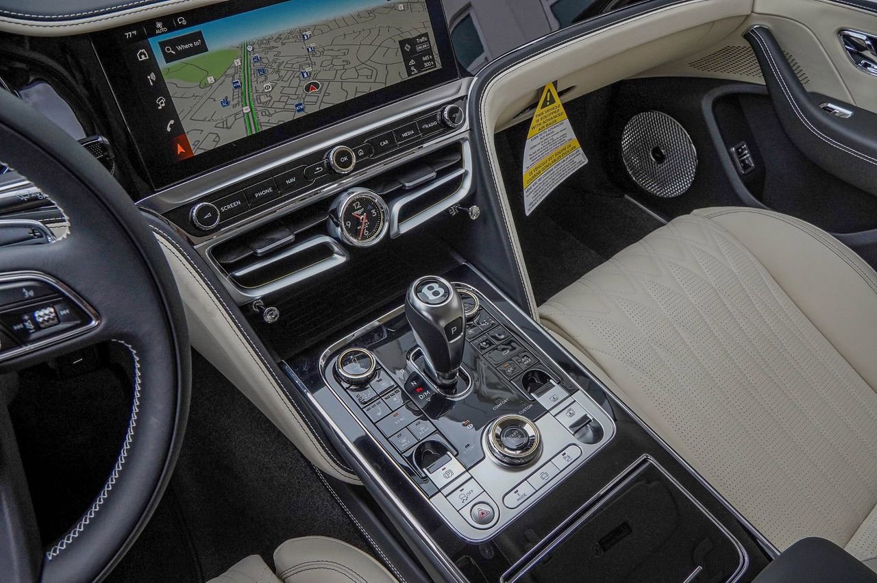 New 2026 Bentley Flying Spur Plug-In Hybrid image 27