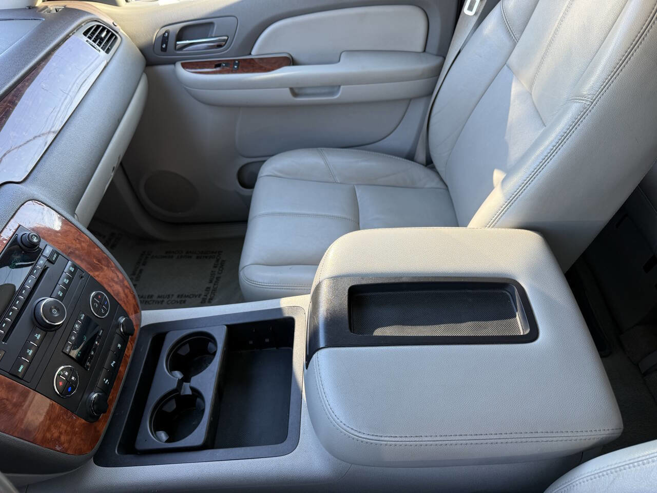 Used 2009 GMC Yukon SLT AWD/4WD image 21