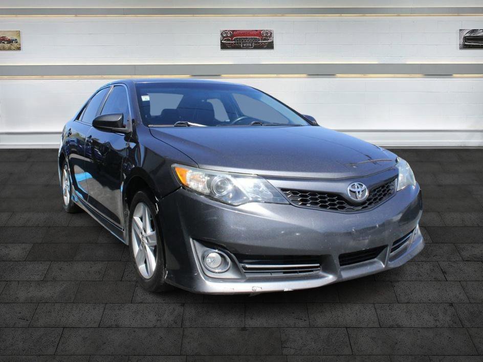 Used 2012 Toyota Camry SE