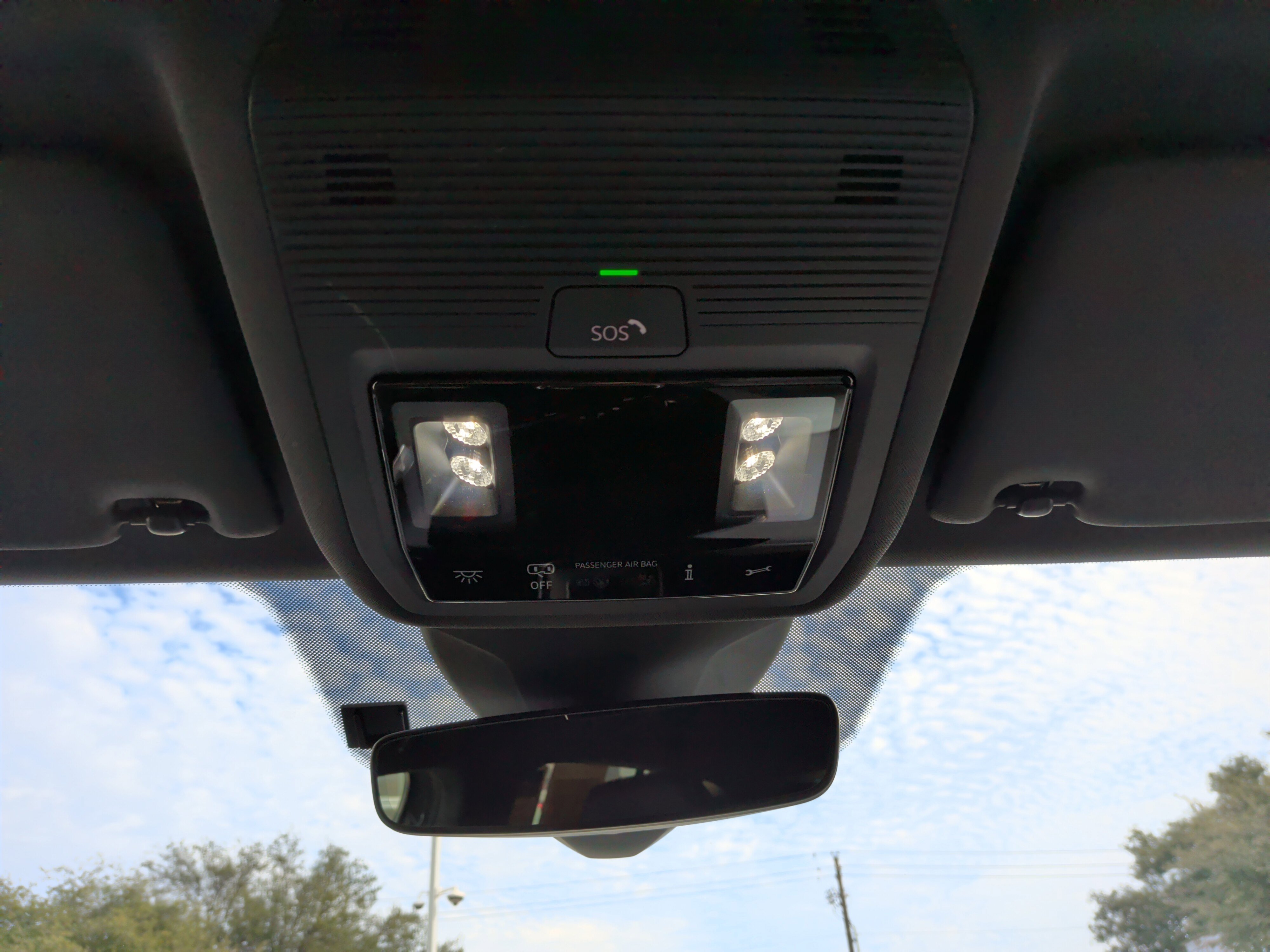 Used 2023 Volkswagen ID.4 Pro image 27