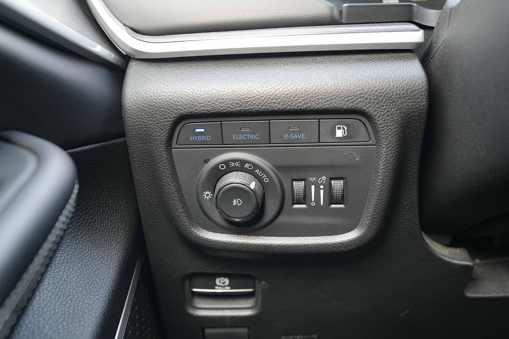 Used 2024 Jeep Grand Cherokee Limited 4xe AWD/4WD image 37