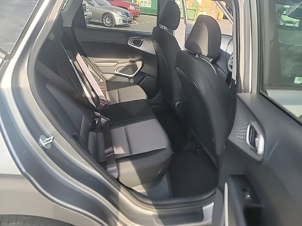 Used 2024 Kia Soul LX w/ Option Group 015 image 12