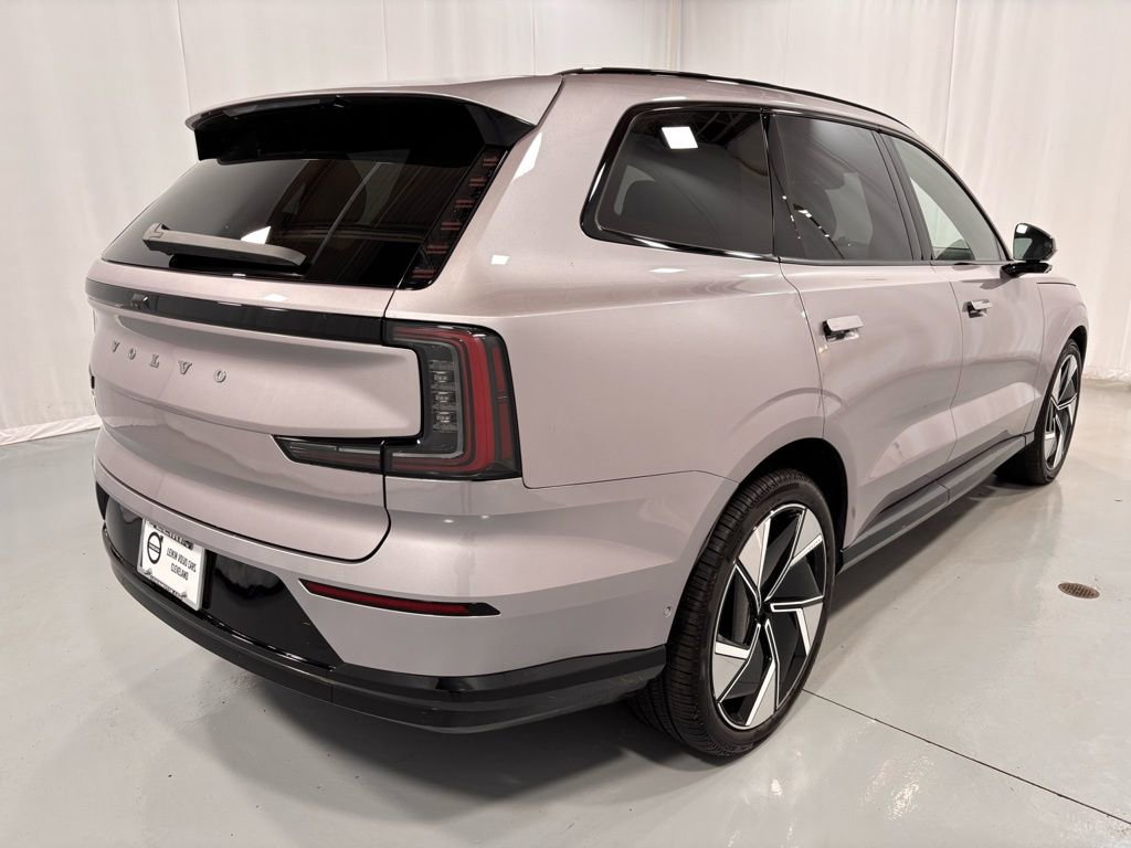 New 2026 Volvo EX90 Ultra image 5