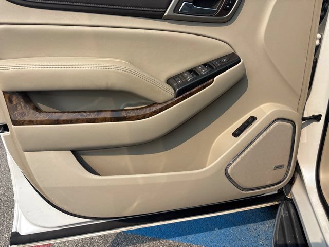 Used 2016 GMC Yukon Denali RWD image 16