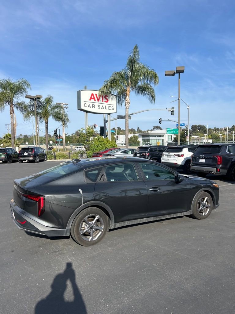 Used 2025 Kia K4 FWD image 3