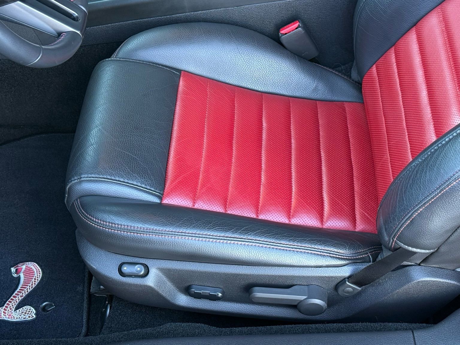 Used 2007 Ford Mustang Shelby GT500 image 29