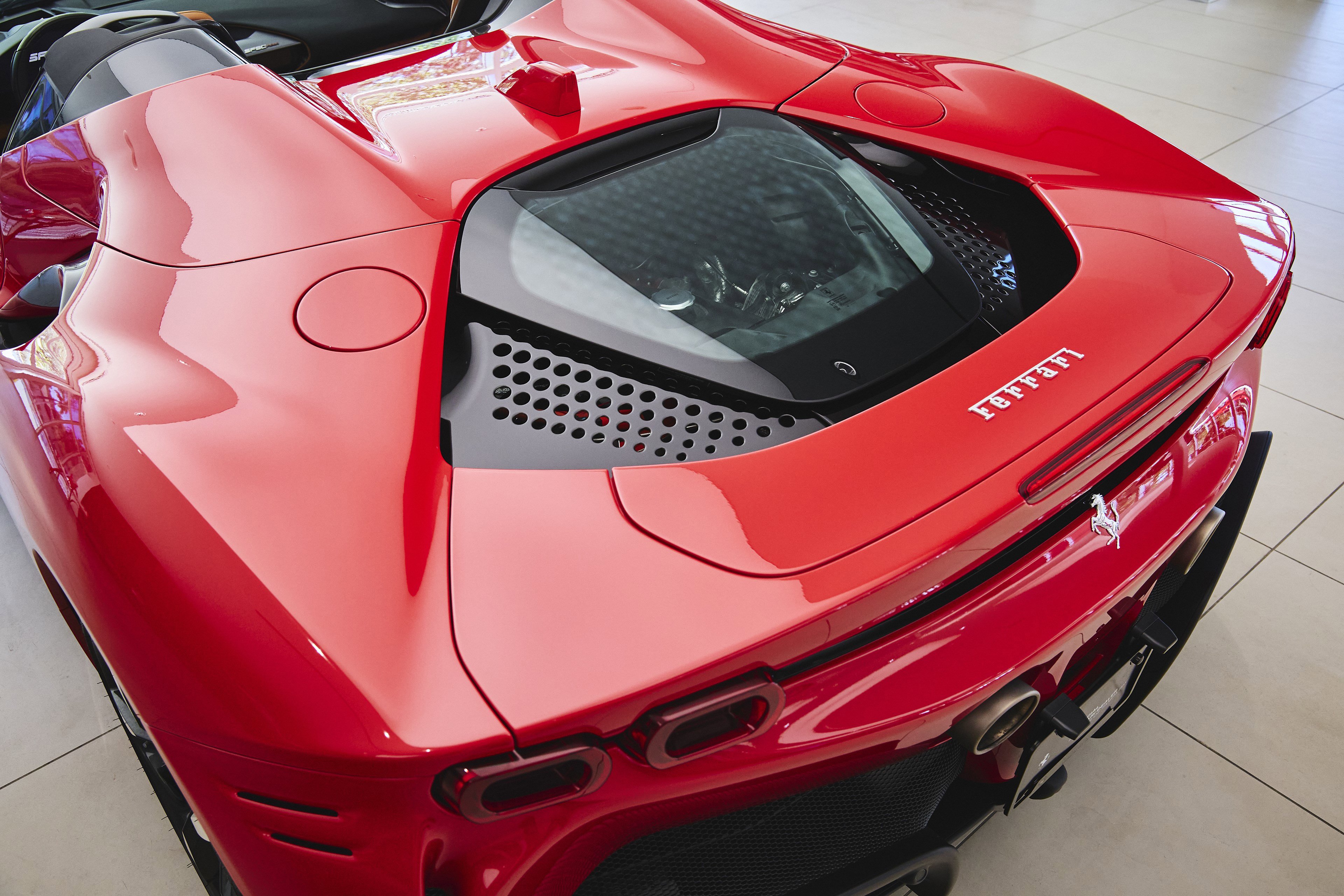 Used 2023 Ferrari SF90 Spider AWD/4WD image 59