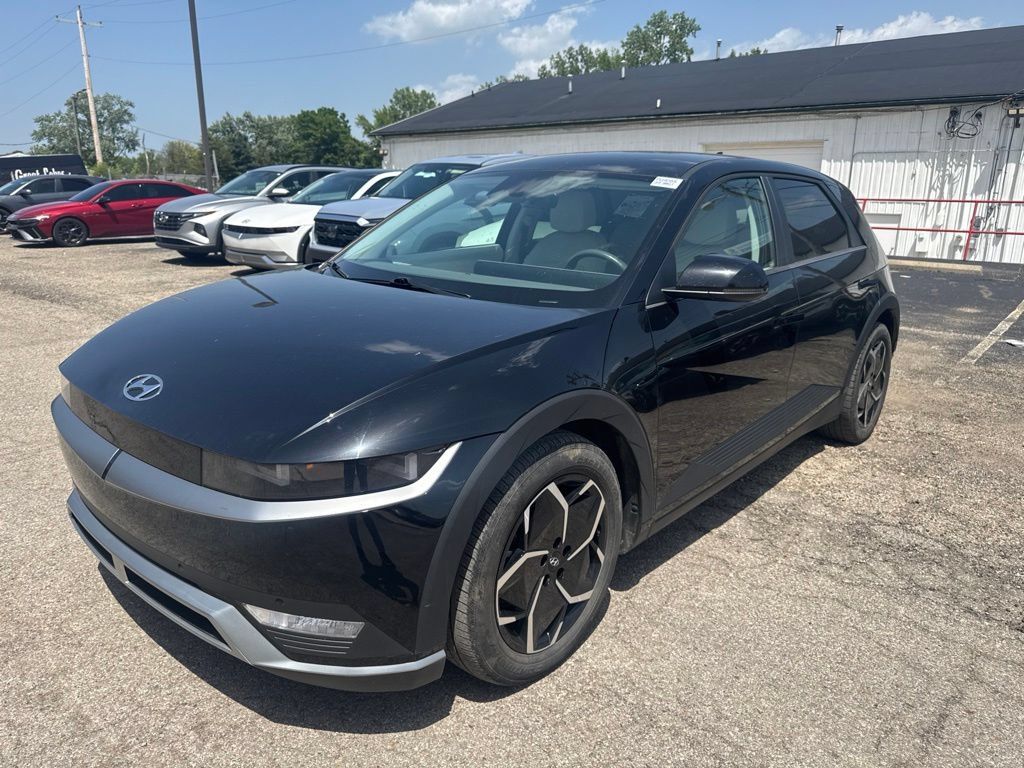 Used 2023 Hyundai Ioniq 5 SEL w/ Cargo Package AWD/4WD image 1
