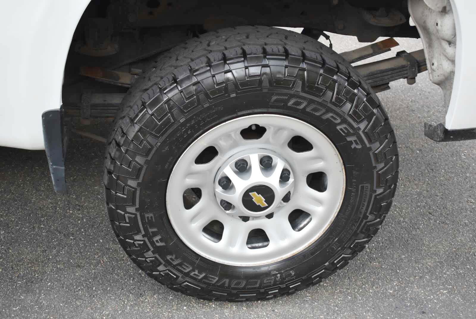 Used 2018 Chevrolet Silverado 3500 W/T RWD image 79