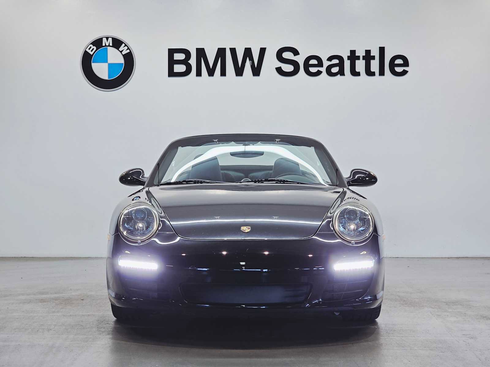 Used 2009 Porsche 911 Carrera S image 6