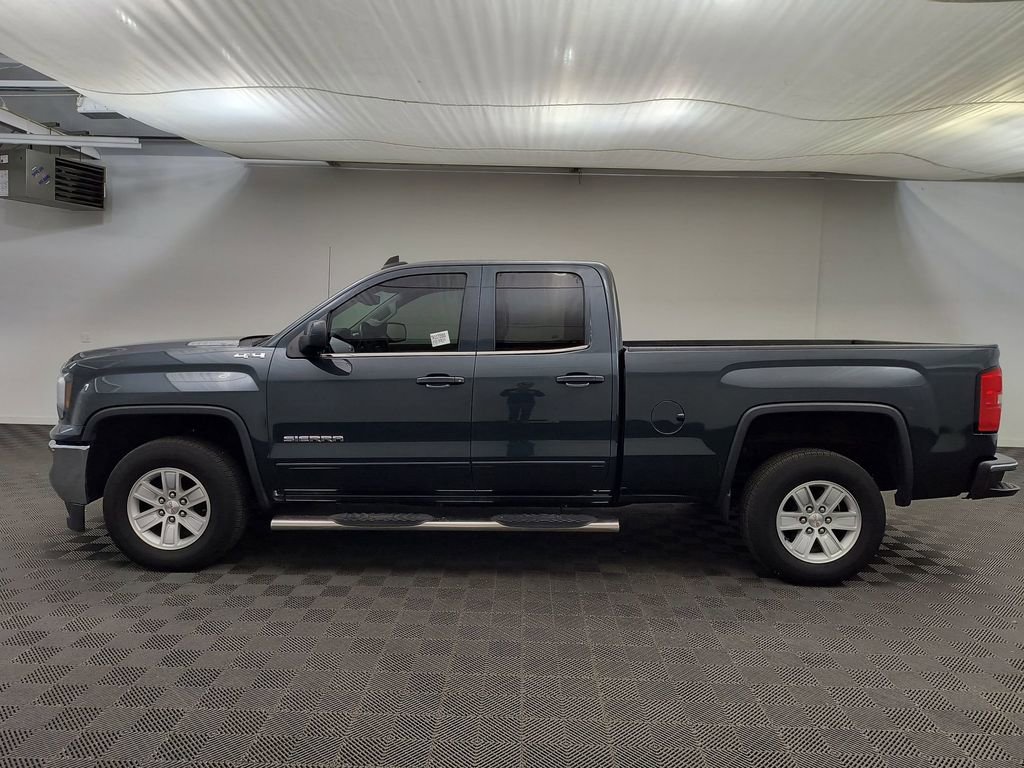 Used 2019 GMC Sierra 1500 SLE w/ SLE Value Package image 2