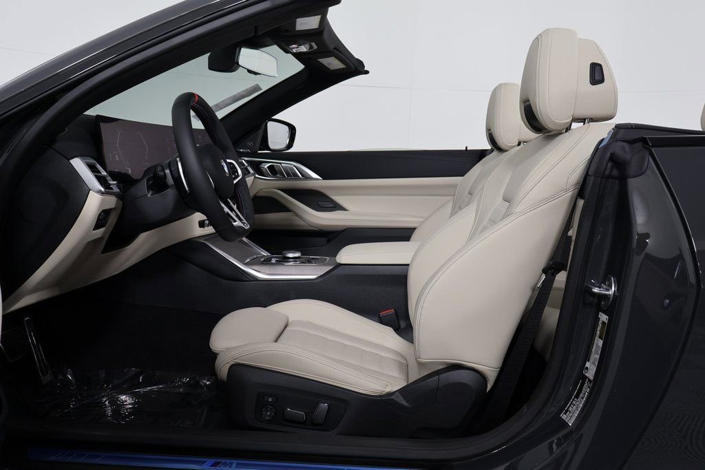 New 2026 BMW M440i Convertible w/ Premium Package RWD image 6