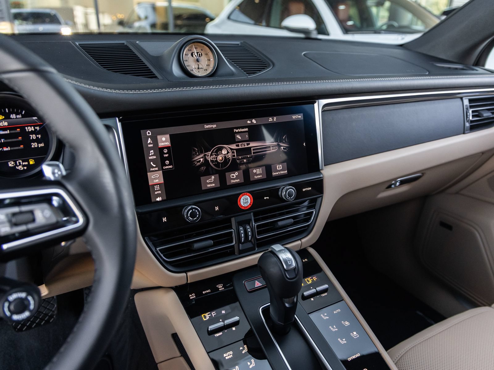 Certified 2026 Porsche Macan S AWD/4WD image 29