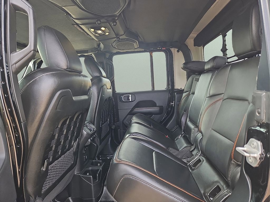 Used 2023 Jeep Gladiator Mojave w/ Cold Weather Group image 16