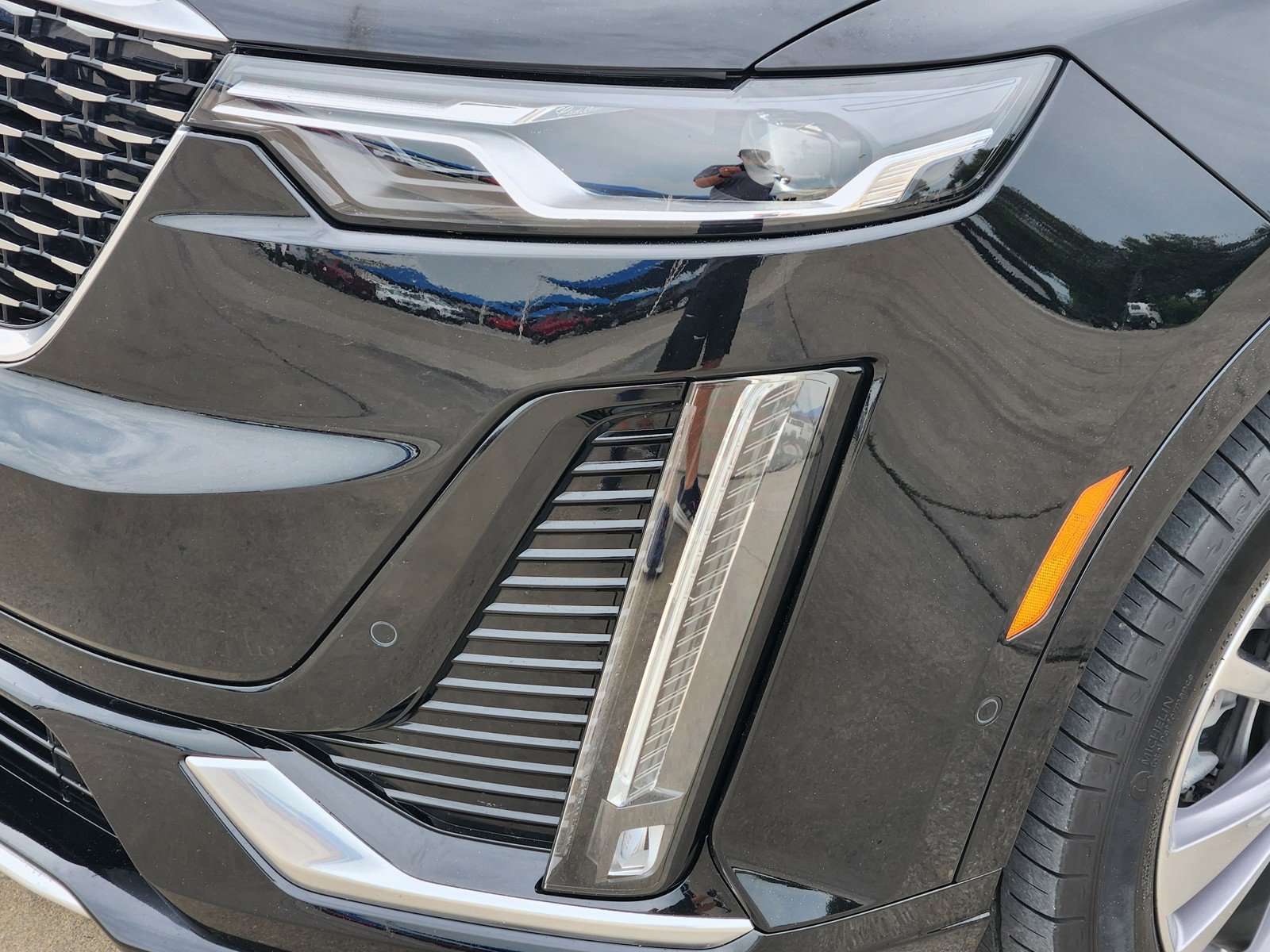 Certified 2023 Cadillac XT6 Premium Luxury w/ Technology Package AWD/4WD image 29