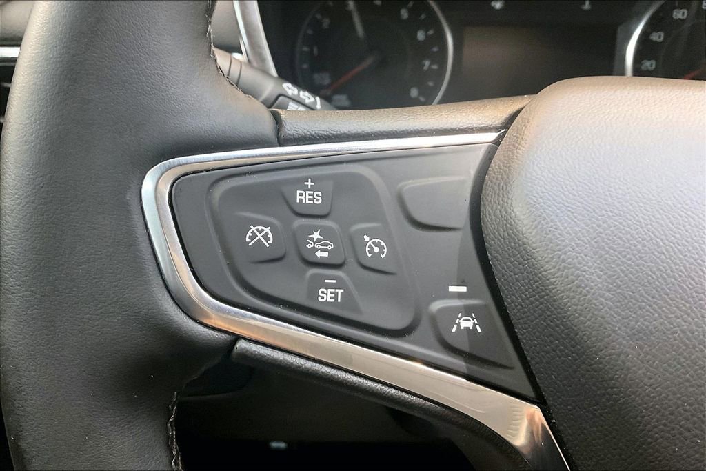 Used 2024 Chevrolet Equinox LT FWD image 12