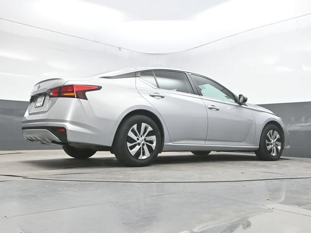 Used 2021 Nissan Altima 2.5 S FWD image 43