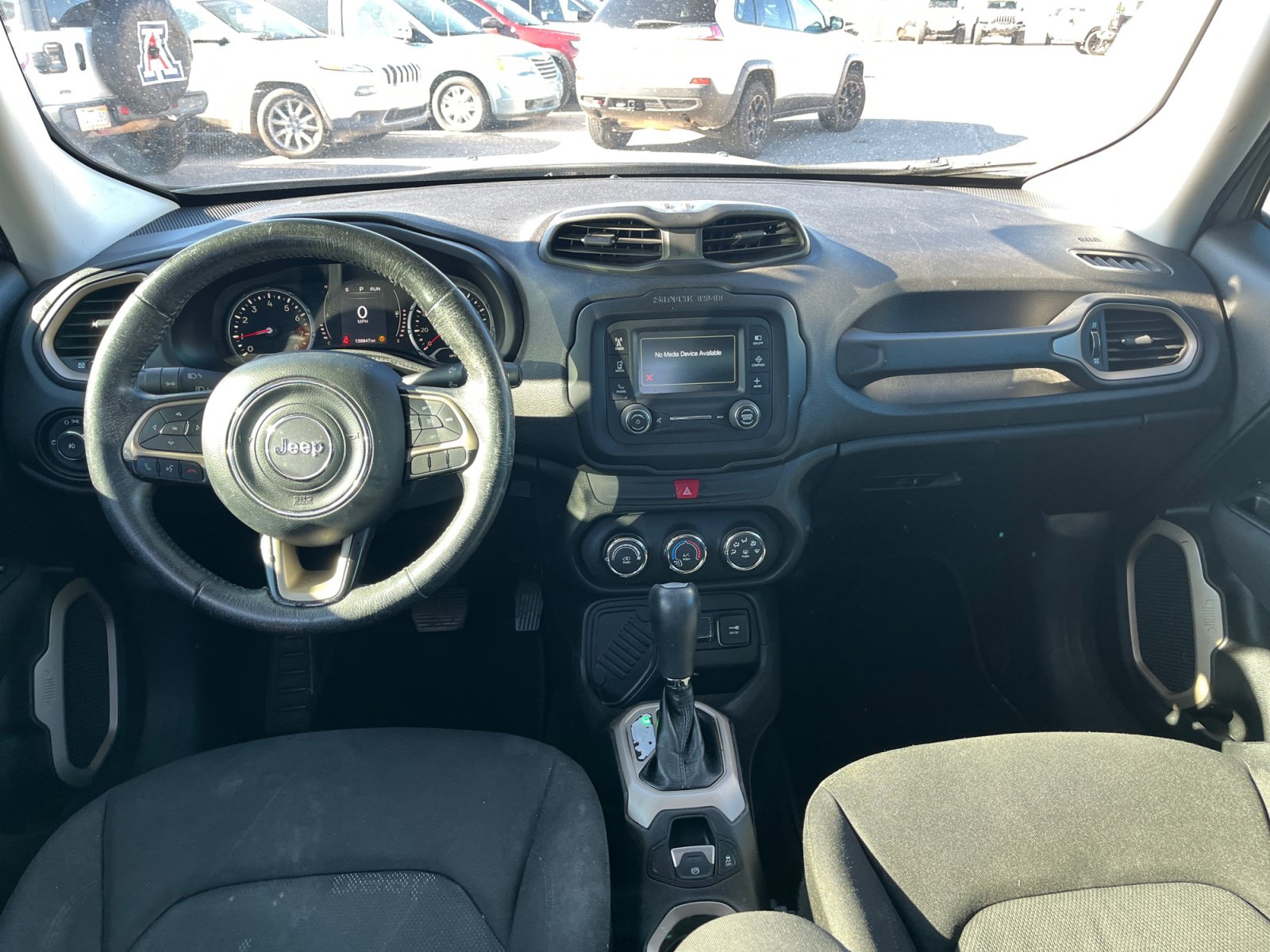 Used 2016 Jeep Renegade Latitude w/ Safety & Security Group FWD image 33
