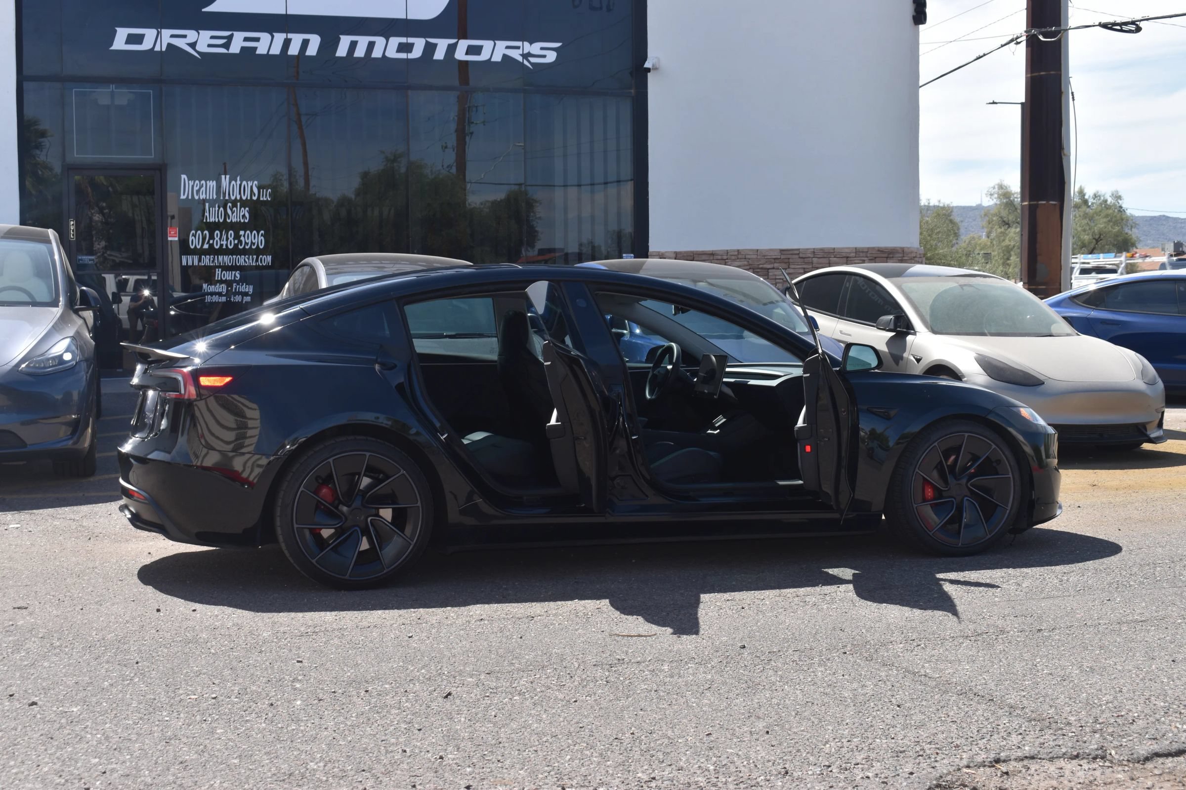 Used 2024 Tesla Model 3 Performance AWD/4WD image 9