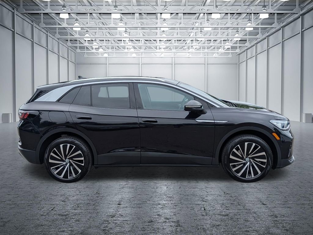 Used 2023 Volkswagen ID.4 Pro S Plus AWD/4WD image 6