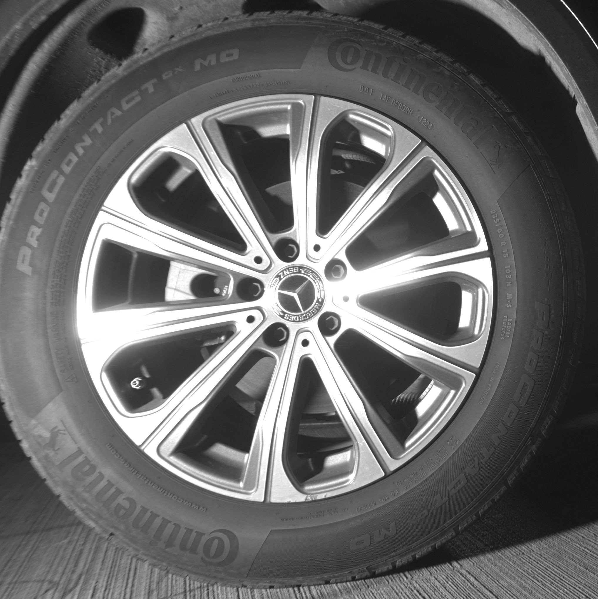 Used 2024 Mercedes-Benz GLC 300 4MATIC image 13