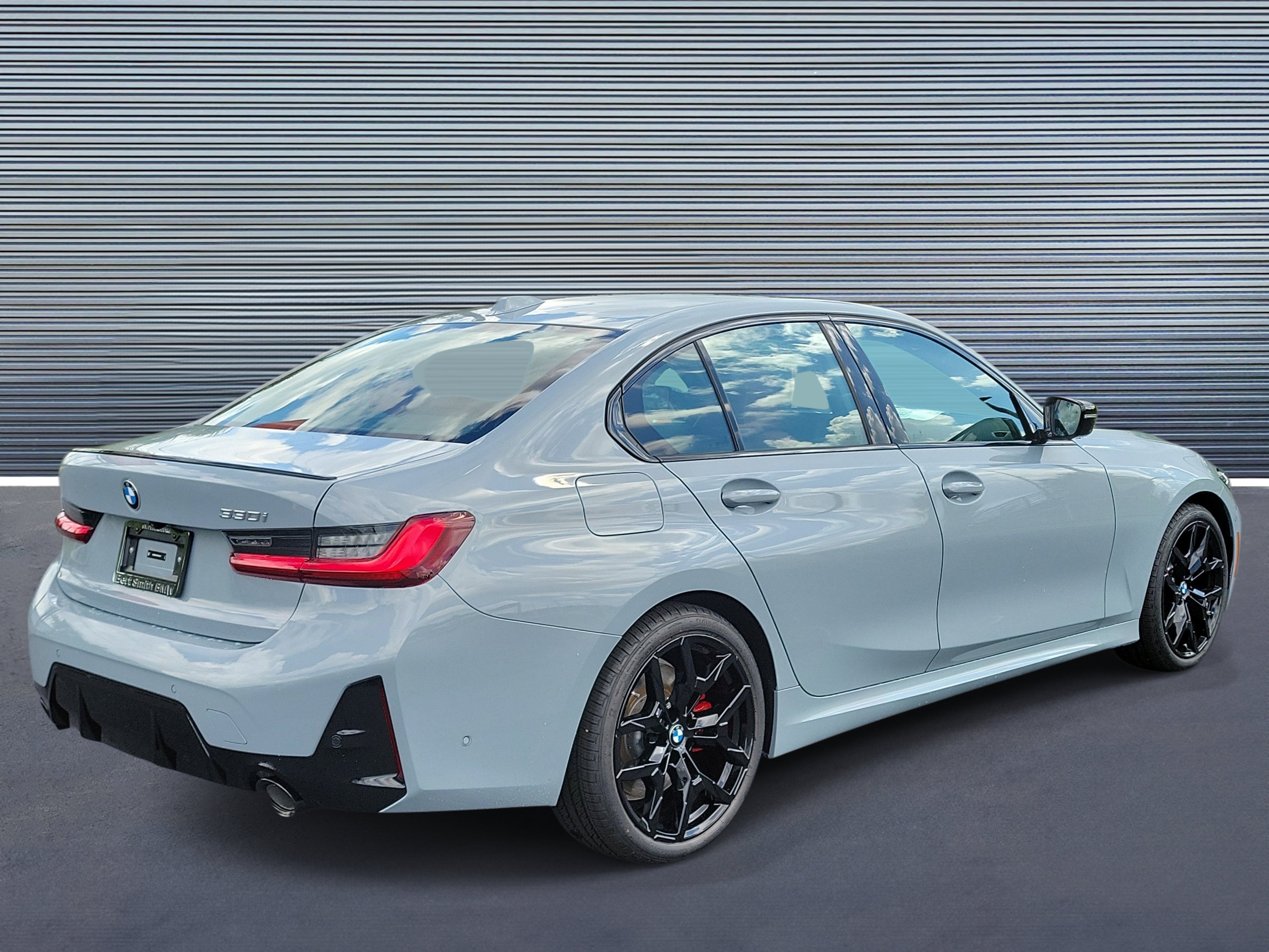 New 2026 BMW 330i Sedan w/ M Sport Package RWD image 3
