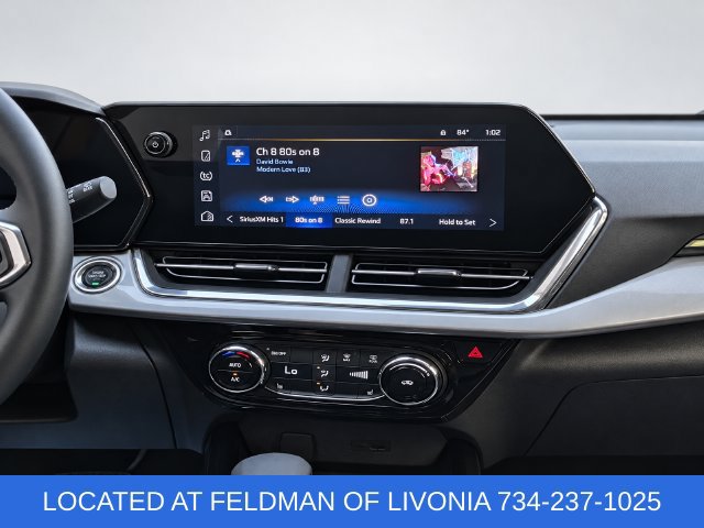 Used 2025 Chevrolet Trax LT w/ Driver Confidence Package FWD image 21