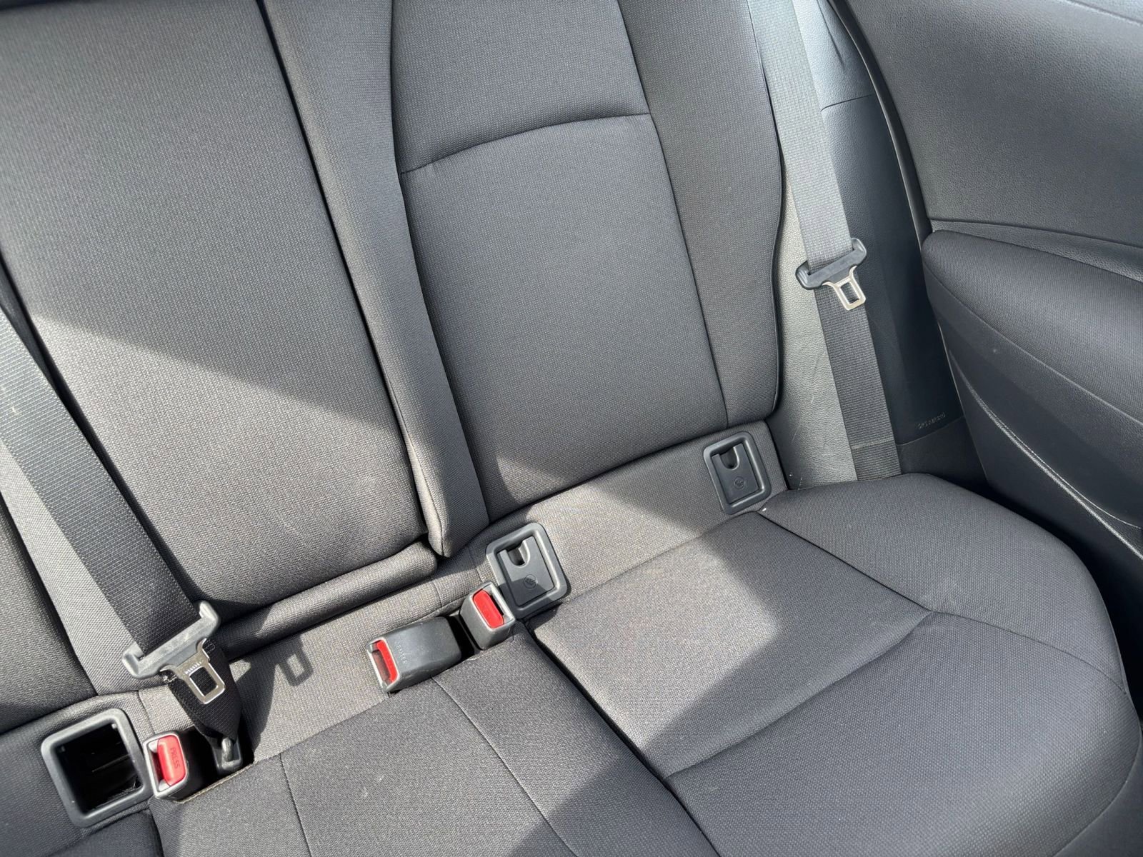 Used 2025 Toyota Corolla LE image 35