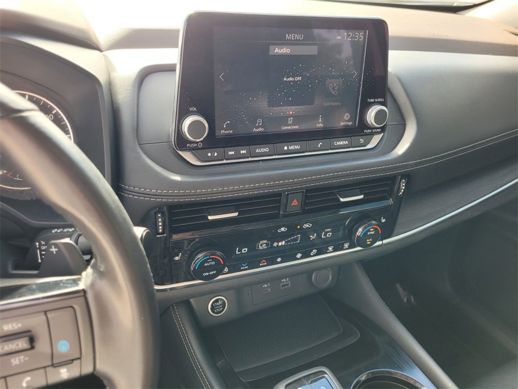 Used 2021 Nissan Rogue SL image 24