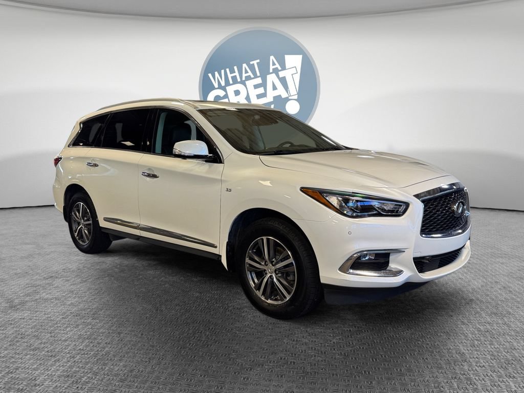 Used 2020 INFINITI QX60 Luxe w/ Essential Package