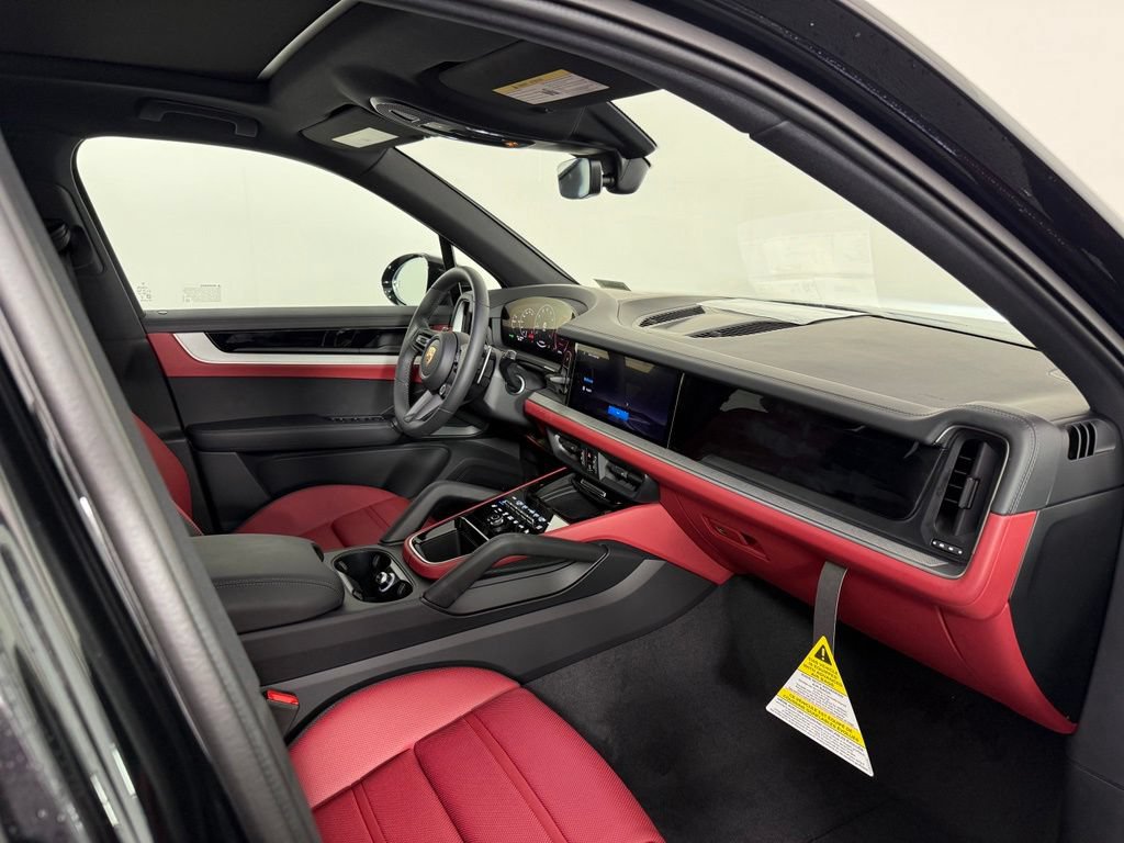 New 2026 Porsche Cayenne AWD/4WD image 15