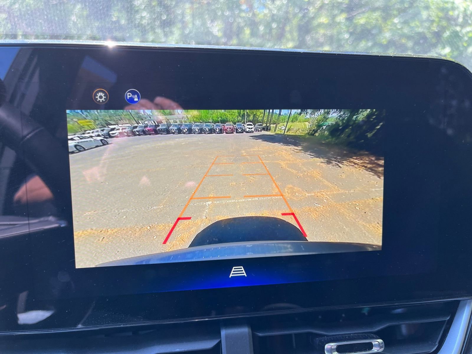Used 2025 Chevrolet Equinox LT FWD image 23
