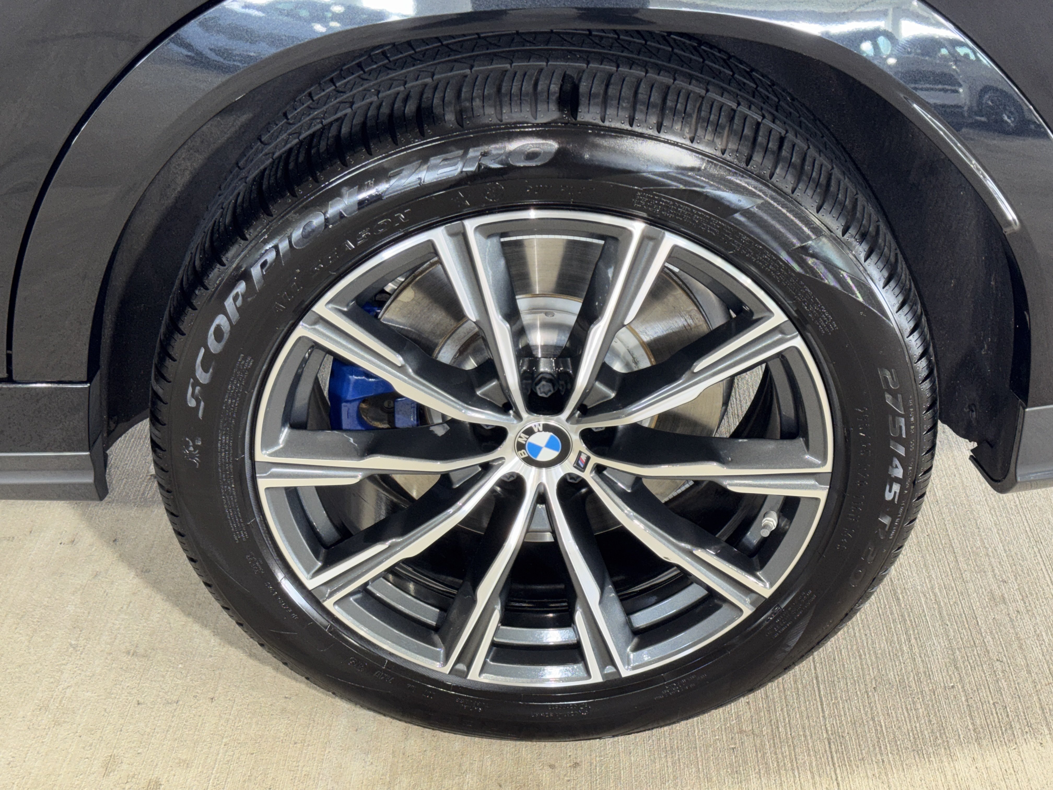 Used 2026 BMW X6 M60i AWD/4WD image 36