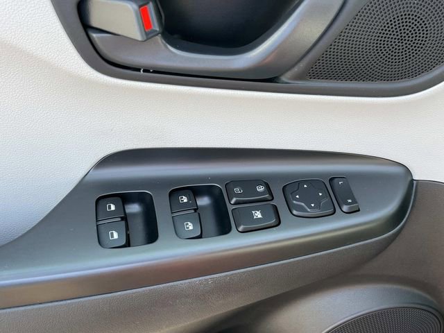 Used 2023 Hyundai Kona SEL image 26