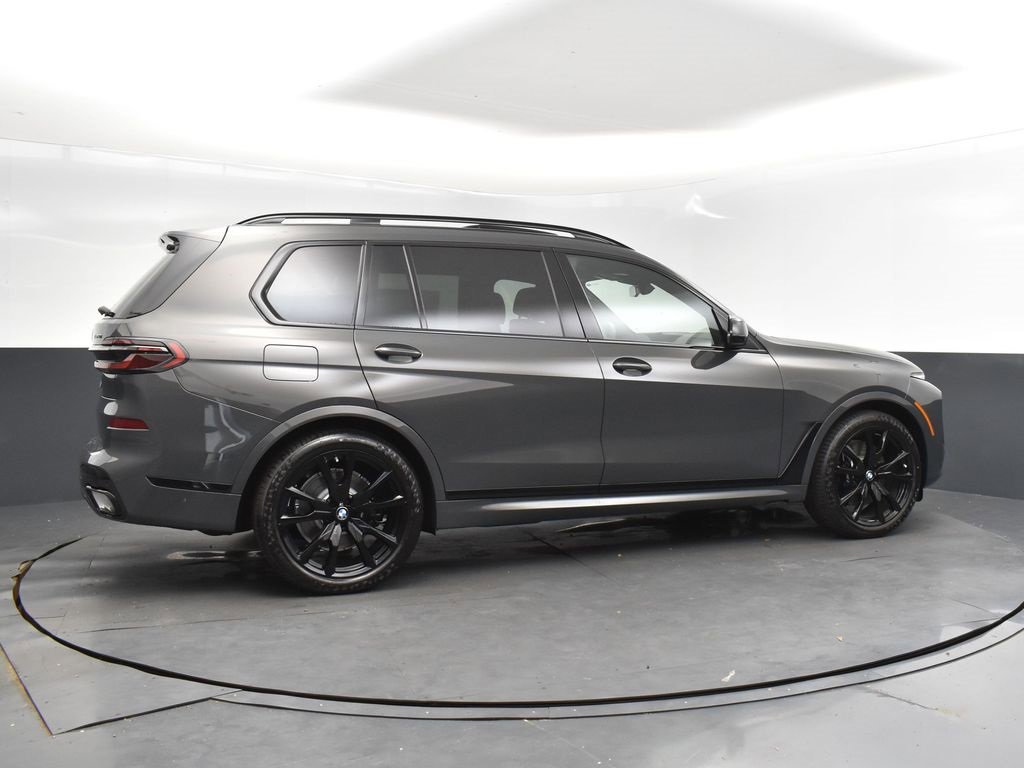 New 2026 BMW X7 xDrive40i w/ Executive Package image 8