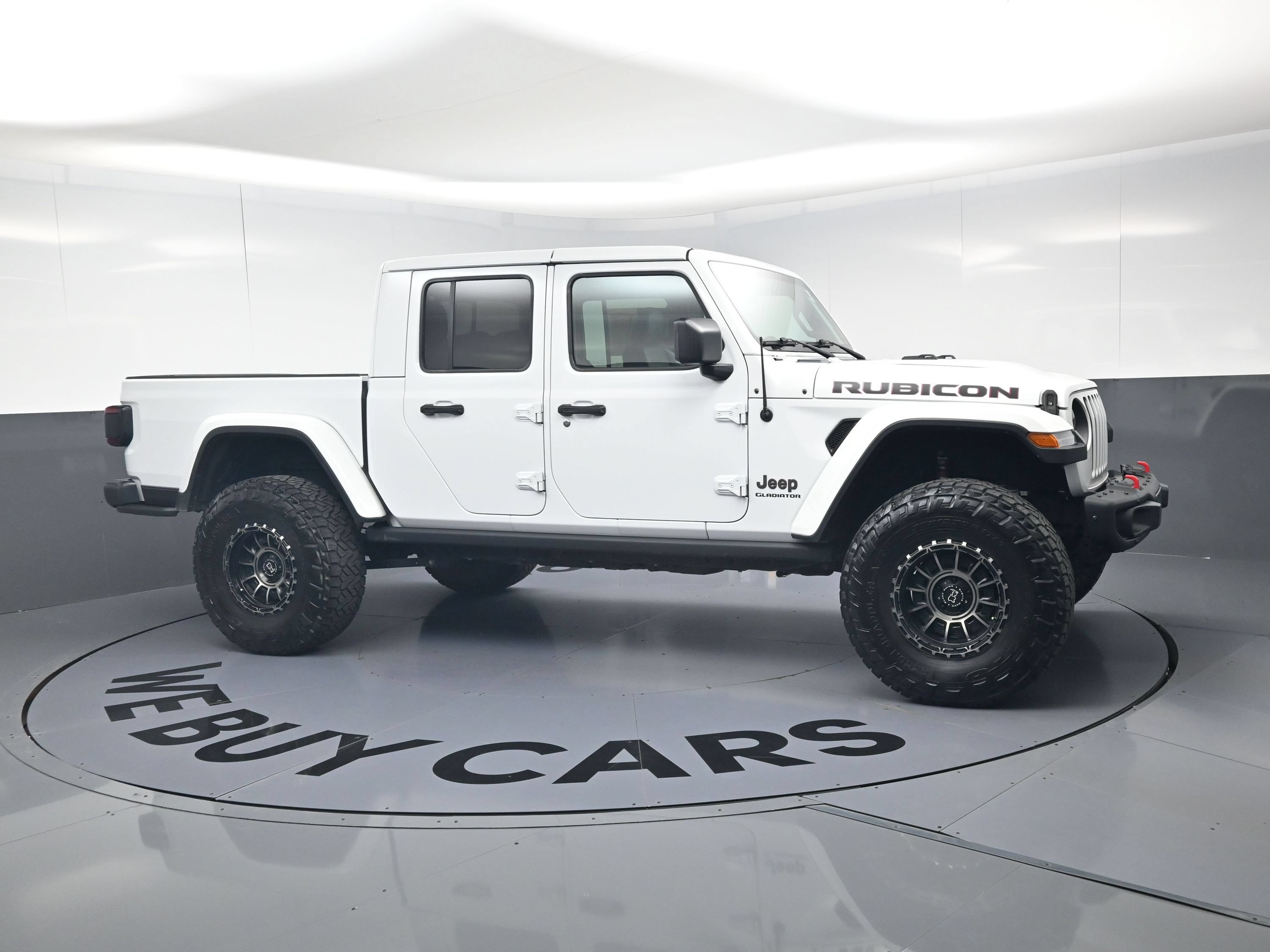 Used 2020 Jeep Gladiator Rubicon AWD/4WD image 2