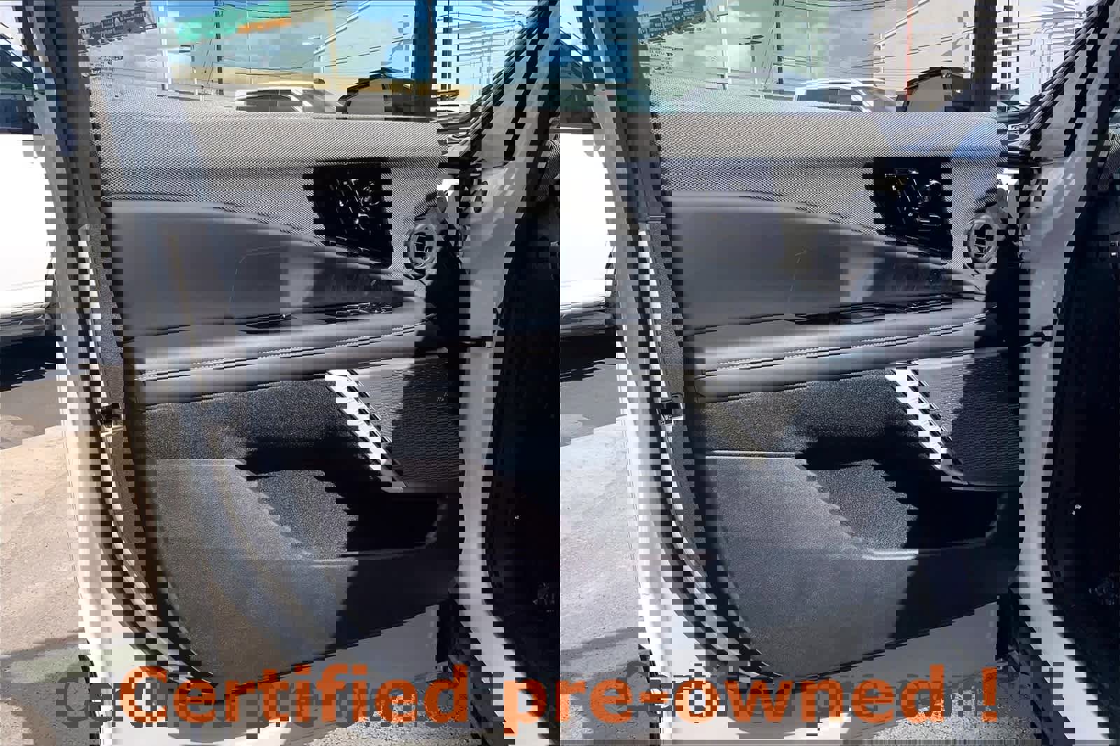 Certified 2025 Cadillac Optiq Sport 1 w/ LPO, ONYX Package image 27